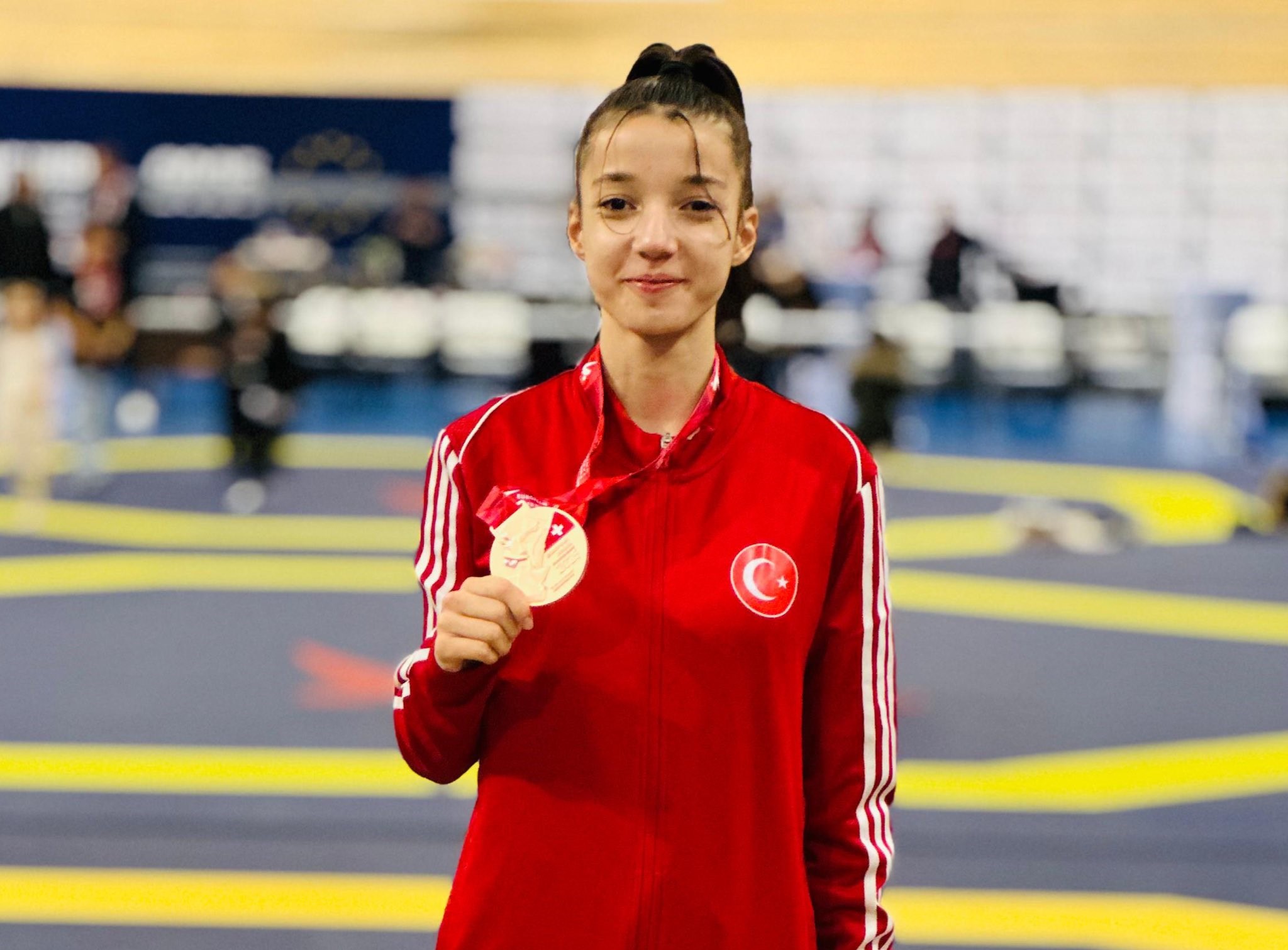 Taekwondocumuz Azra Naz Kamış, Gençler Avrupa Üçüncüsü!