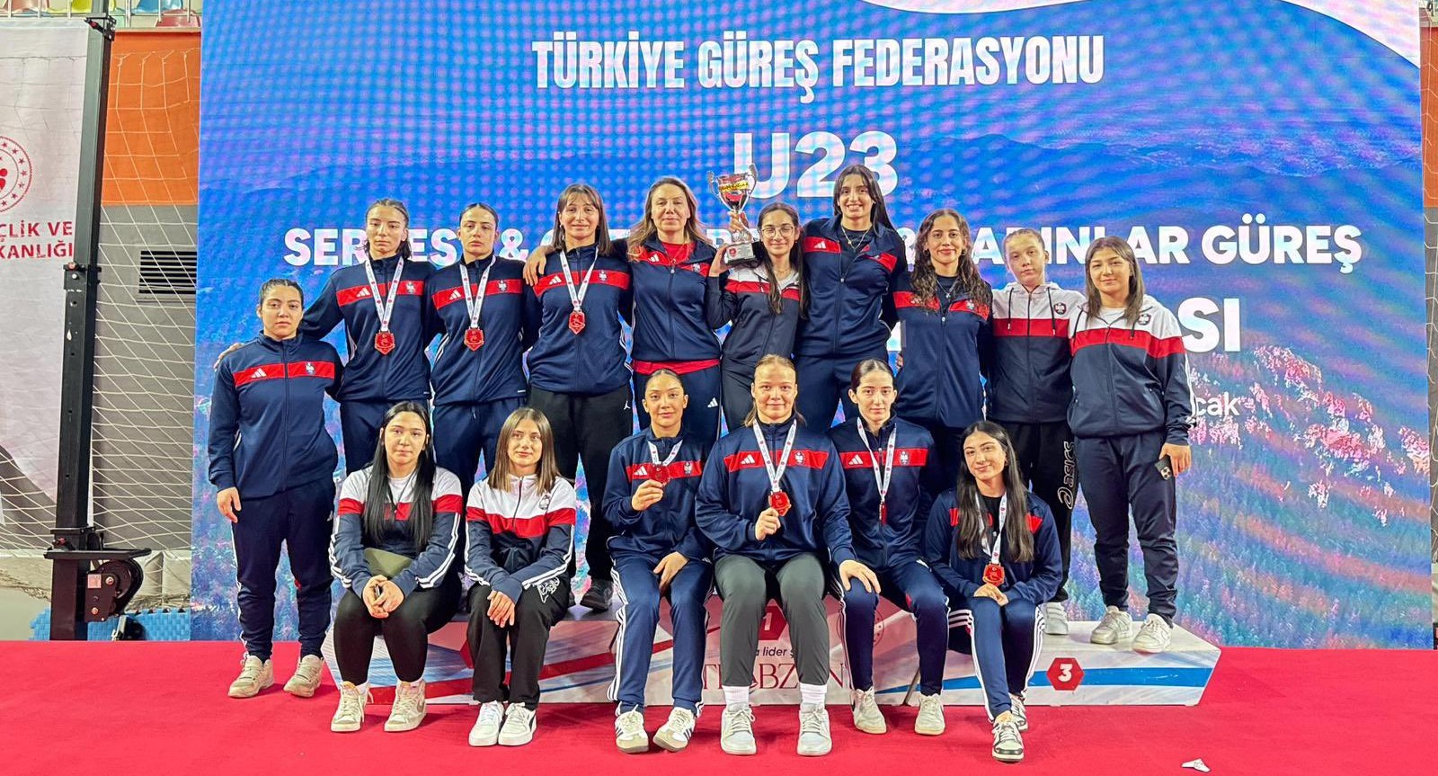 U23 Türkiye Güreş Şampiyonası’nda sporcularımızdan; 3 altın, 5 gümüş ve 8 bronz madalya