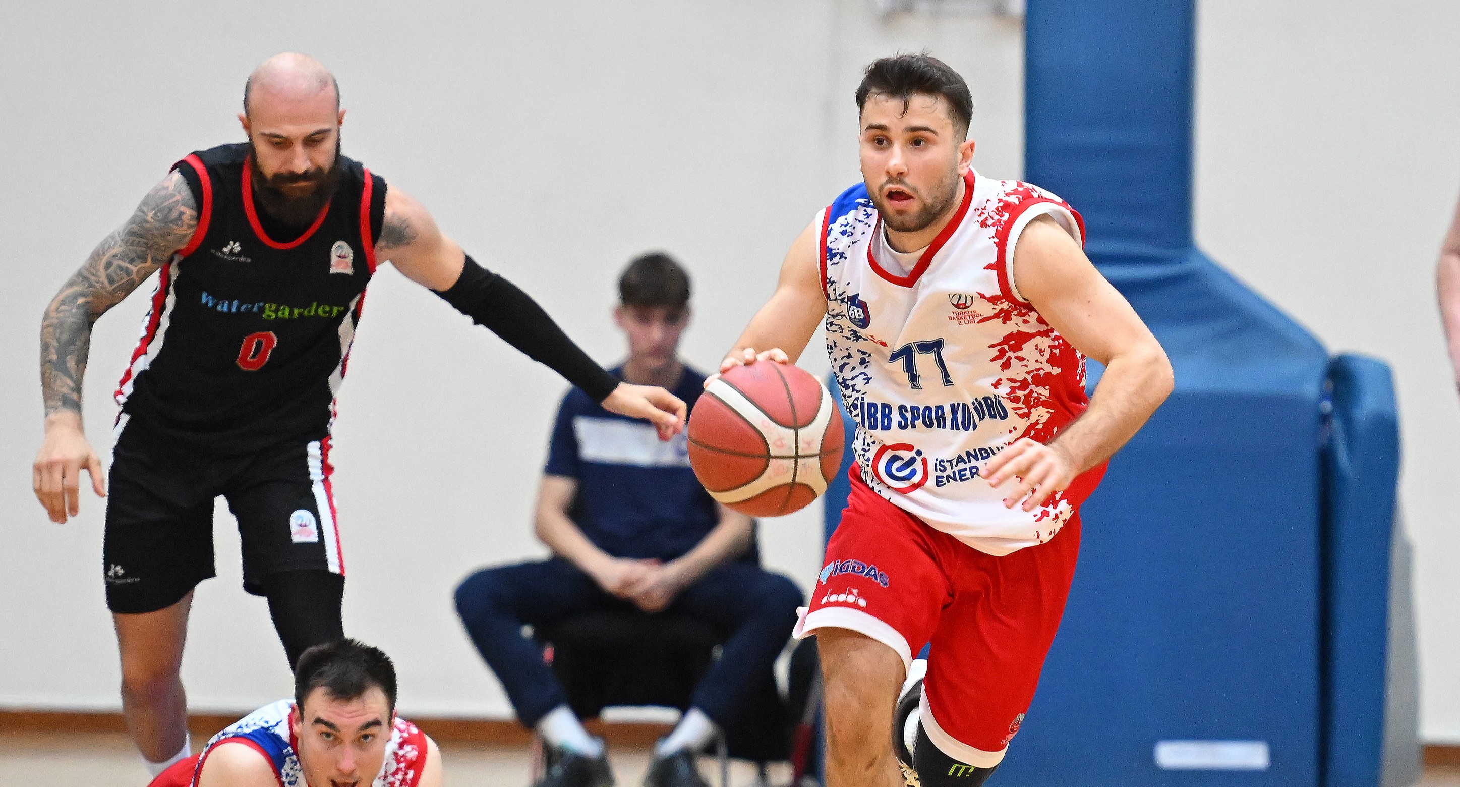 Basketbol | İBB Spor Kulübü - Çiftlikköy Belediye: 65-66