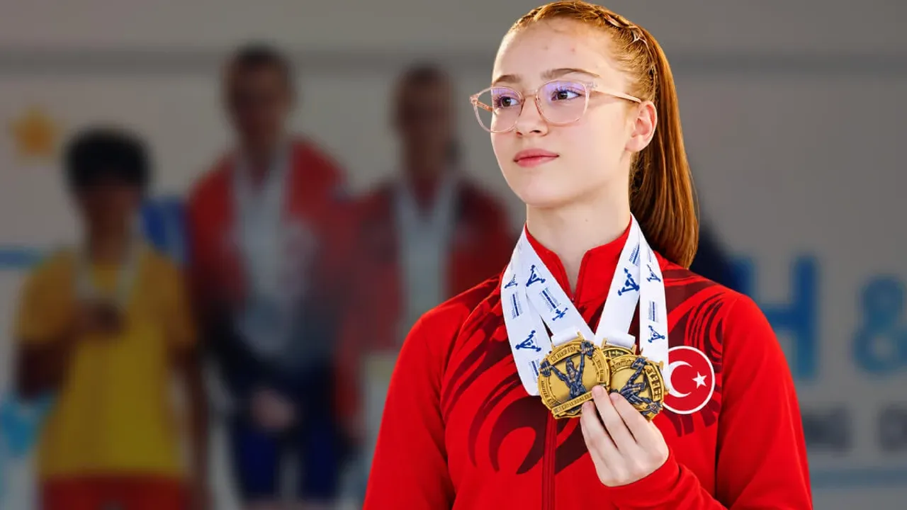 Haltercilerimiz, Avrupa Şampiyonası'na damga vurdu