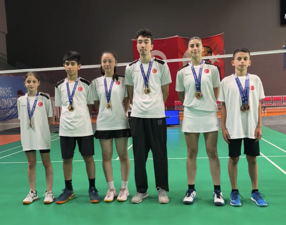 Sporcularımız Badminton Youth Open 2025'te 7 madalya kazandı