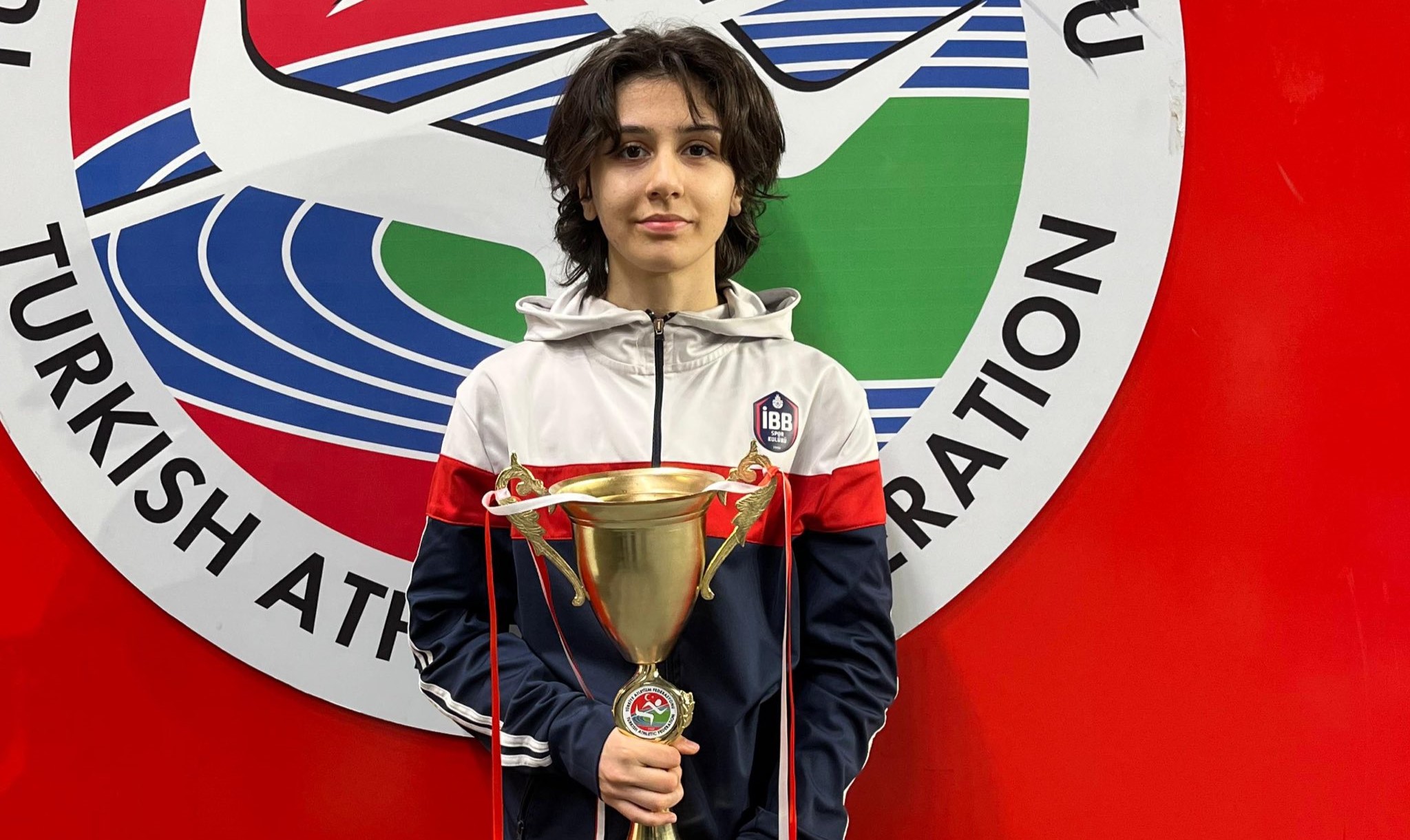 Komple Atlet Kupası'nda Yasemin Çelik'ten gümüş madalya