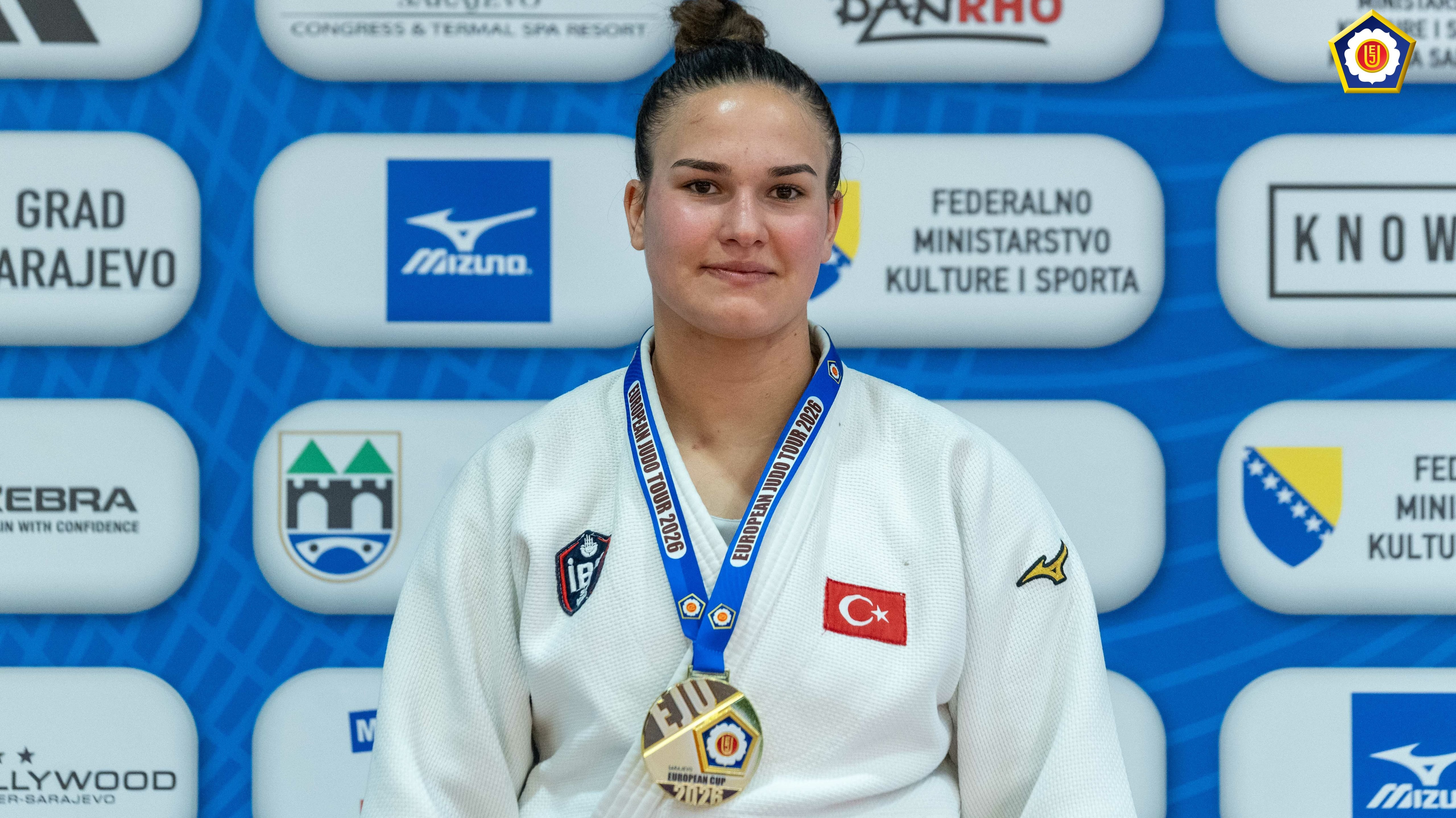 Tuana Gülenay'dan,  Qingdao Judo Grand Prix'te bronz madalya