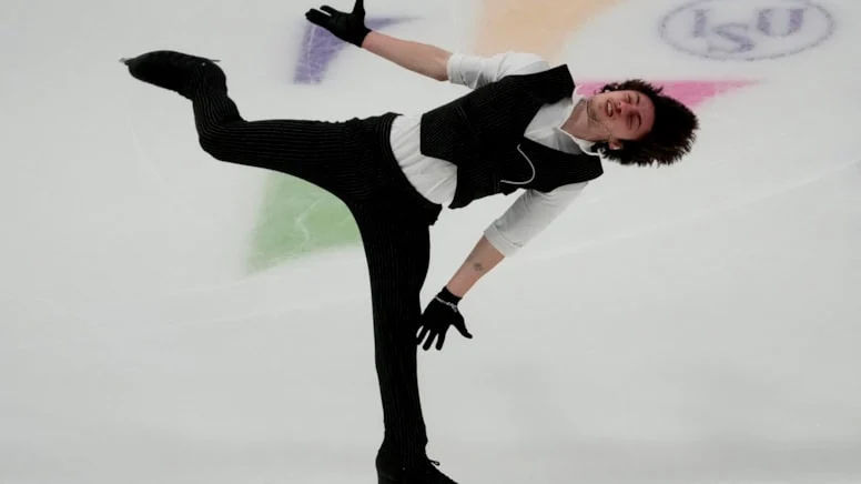 Alp Eren Özkan, Bosphorus Buz Pateni Kupası'nda şampiyon