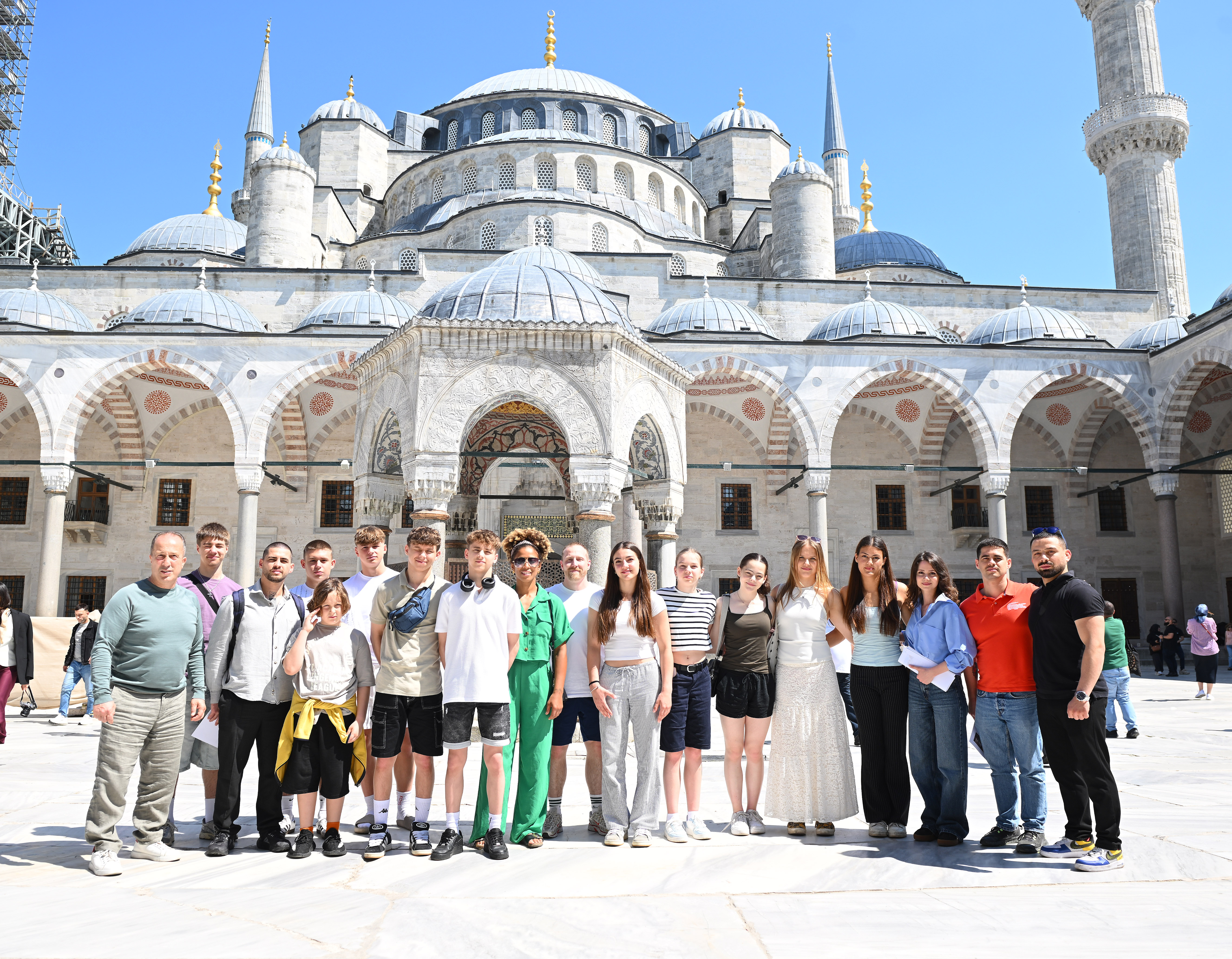 Sportif ve Kültürel Değişimle Köprü Kuruyoruz!