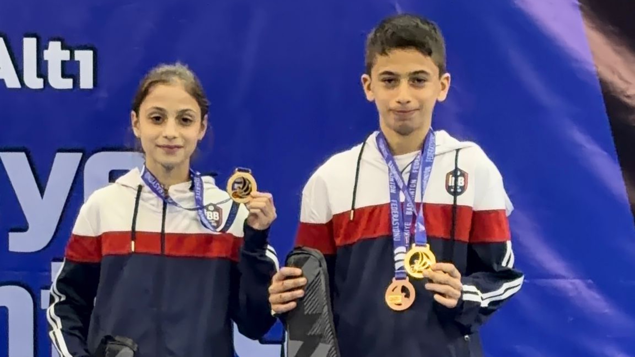 Badminton Türkiye Şampiyonası'nda sporcularımızdan; 1 altın, 1 bronz madalya