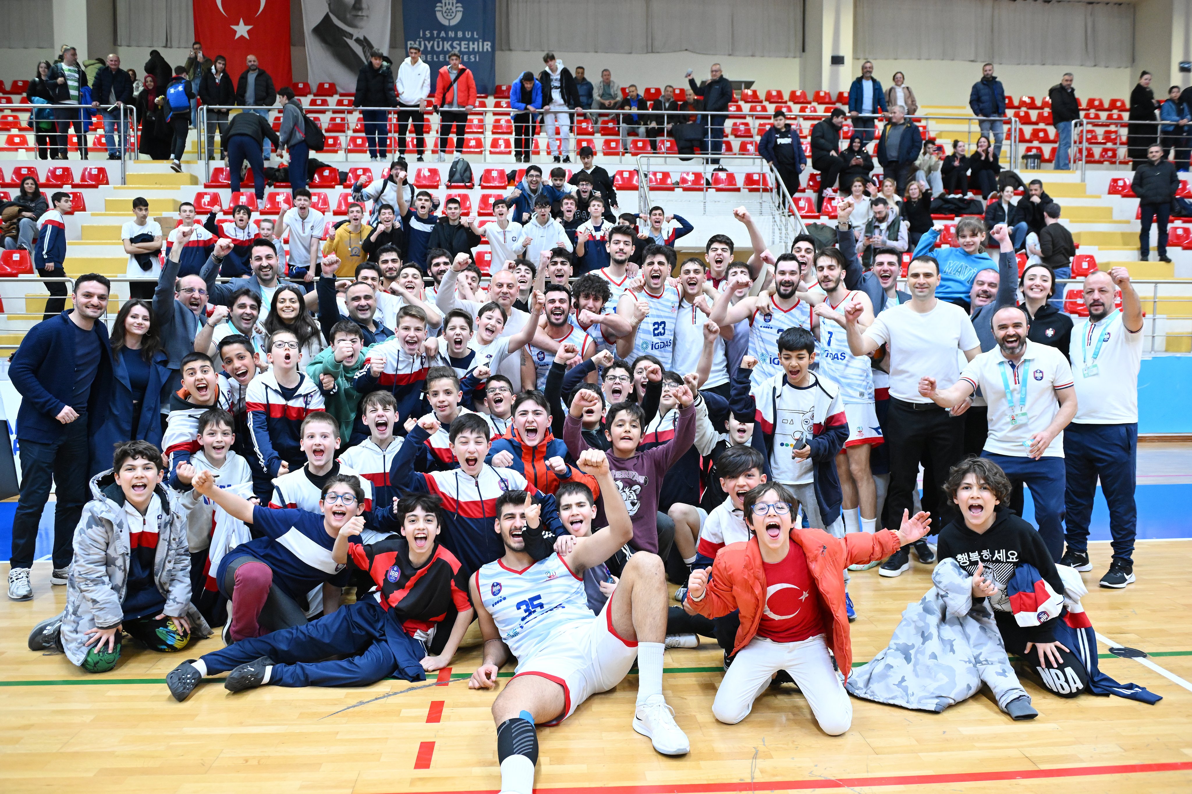Basketbol Takımımız avantajı eline geçirdi: 83-77