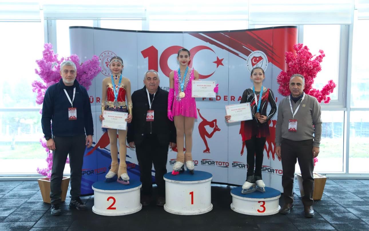 Buz Pateni Türkiye Şampiyonası'nda sporcularımız 6 madalya kazandı