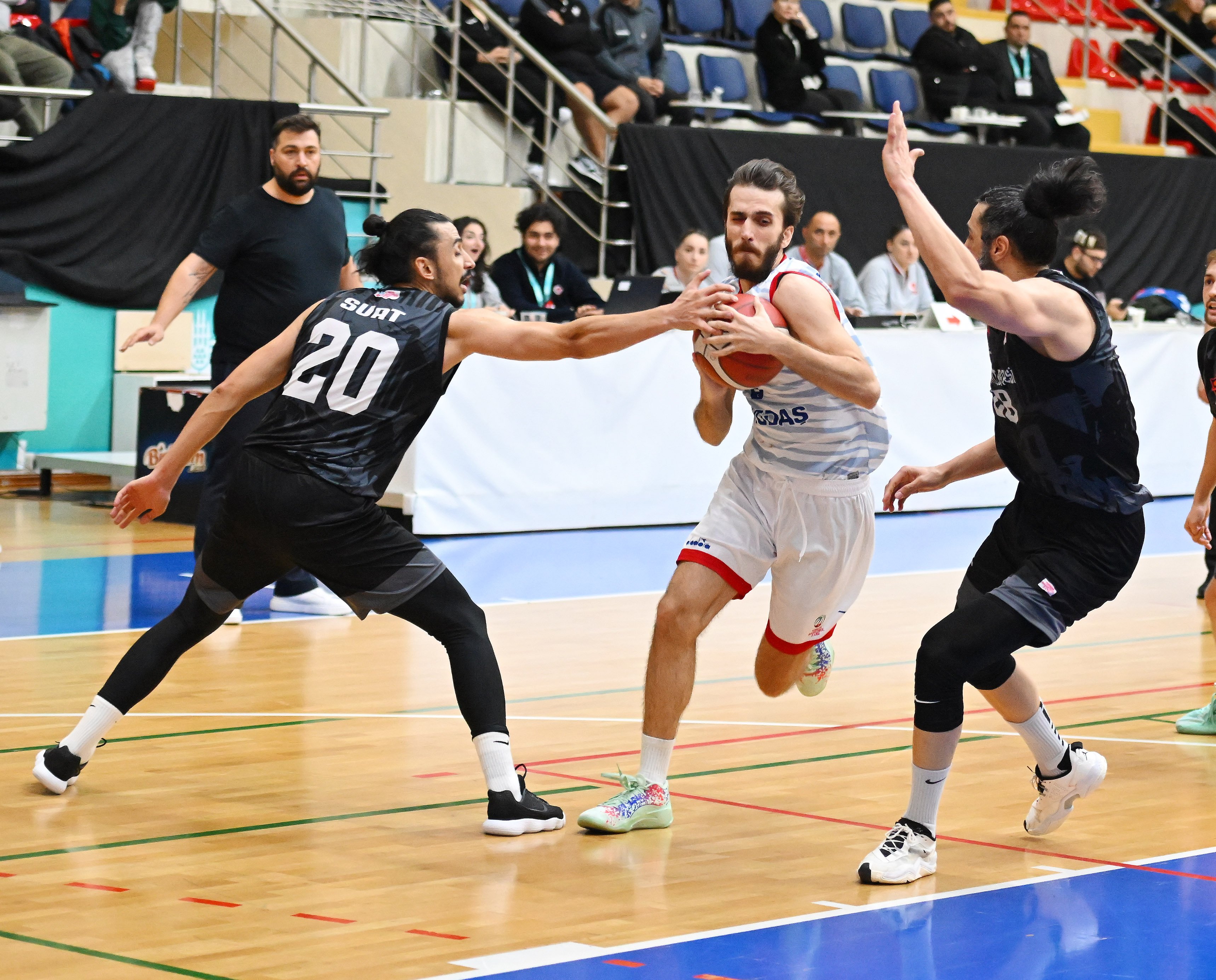 Basketbol | Etimesgut Belediye-İBB Spor Kulübü: 86-66