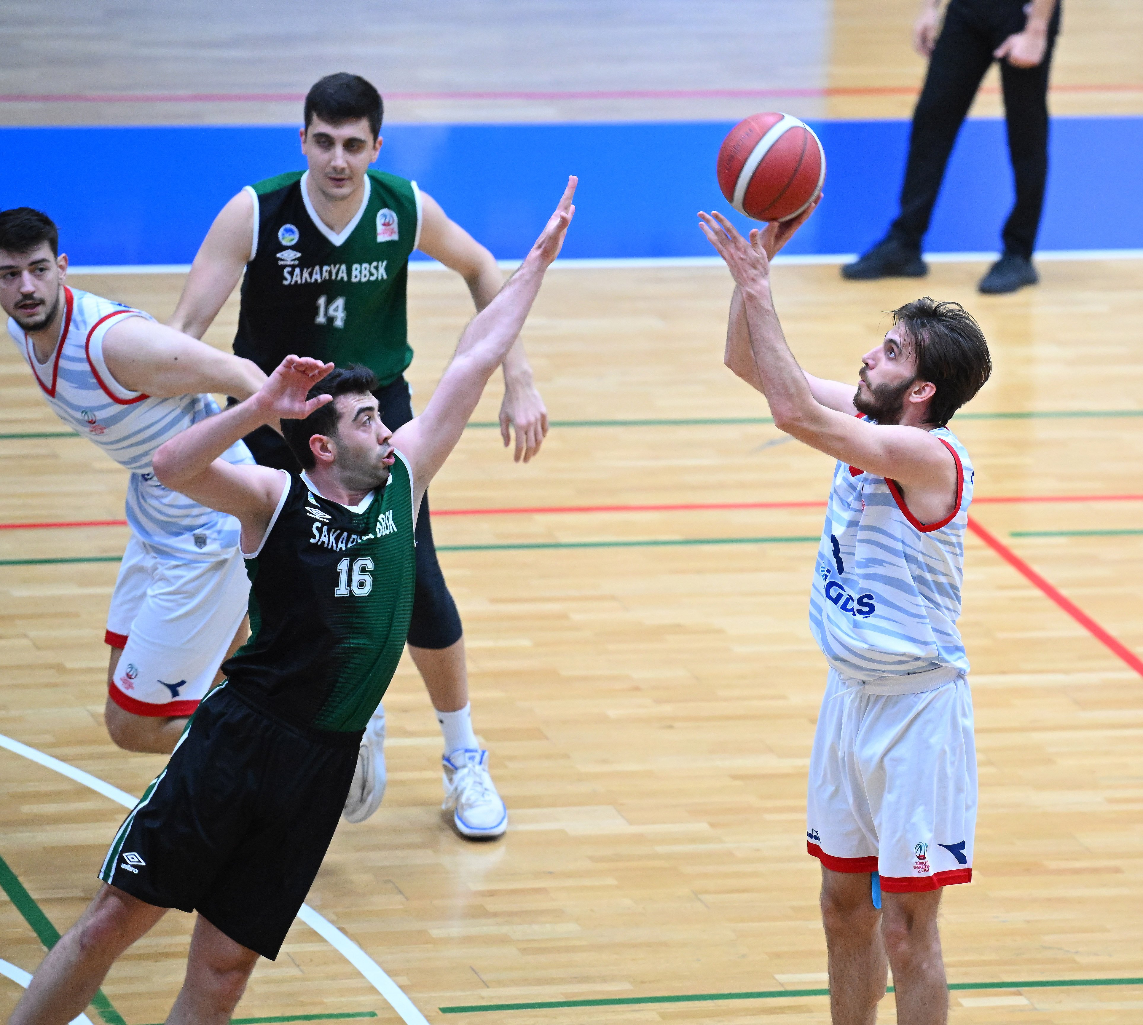 Basketbol Takımımız, Play-off’u garantiledi!