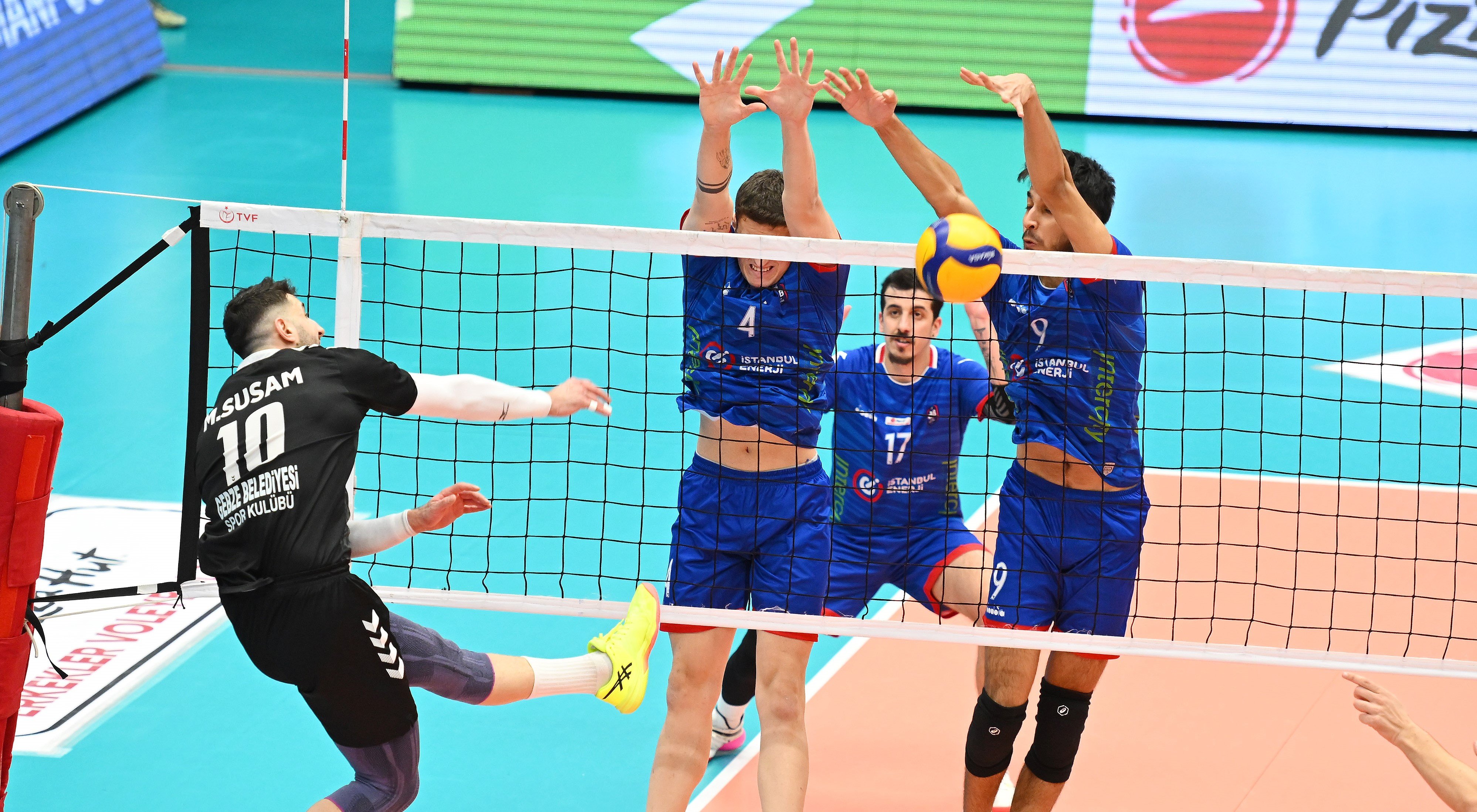 Erkek Voleybol | İBB Spor Kulübü - Gebze Belediye: 1-3