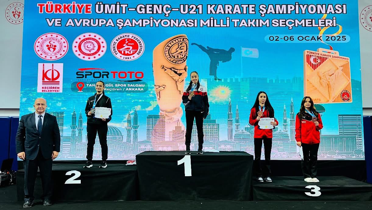 Karatede Nuri Kılıç ve Müşerref Özdemir Türkiye Şampiyonu