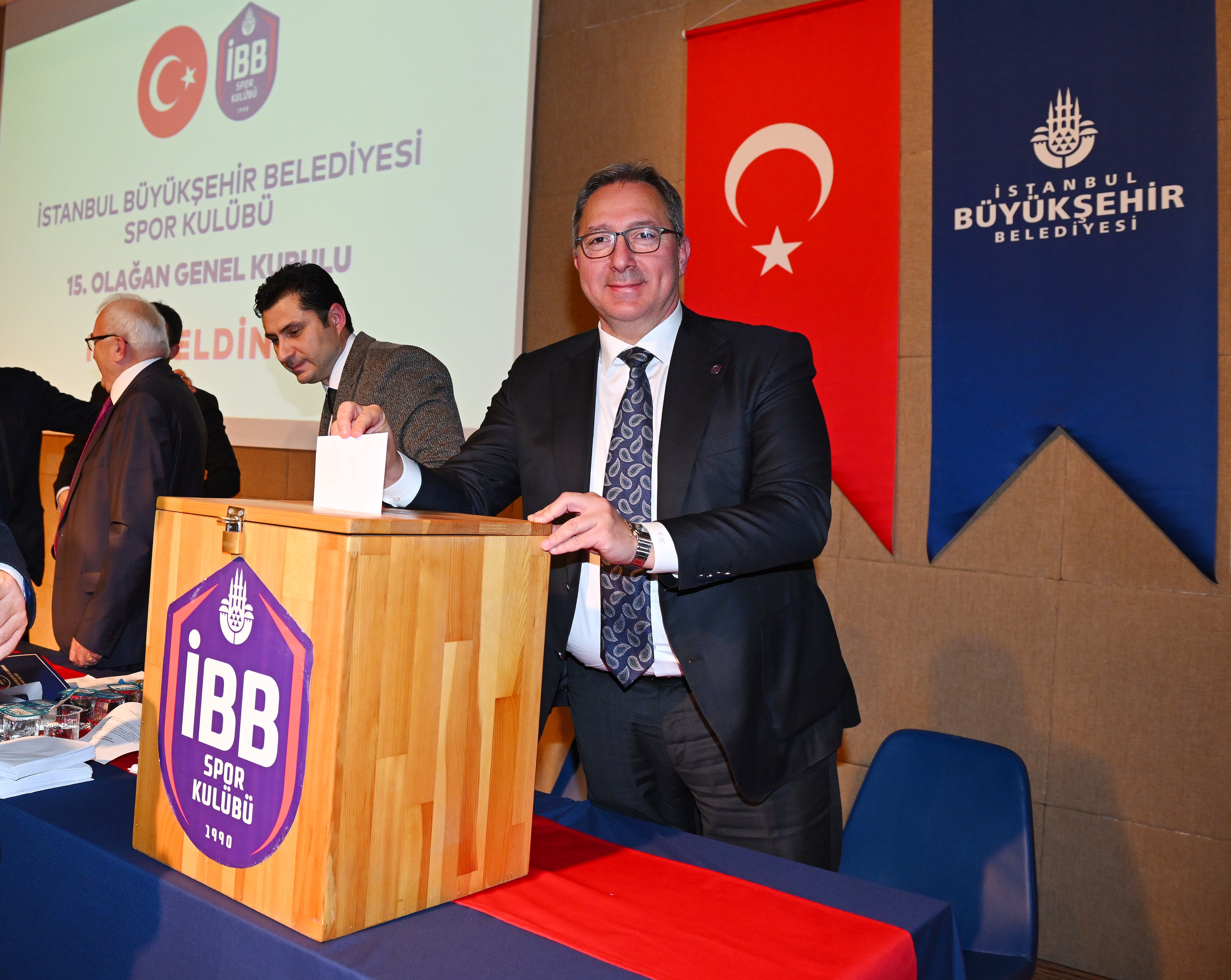İBB SPOR KULÜBÜ’NDE FATİH KELEŞ DÖNEMİ DEVAM EDİYOR