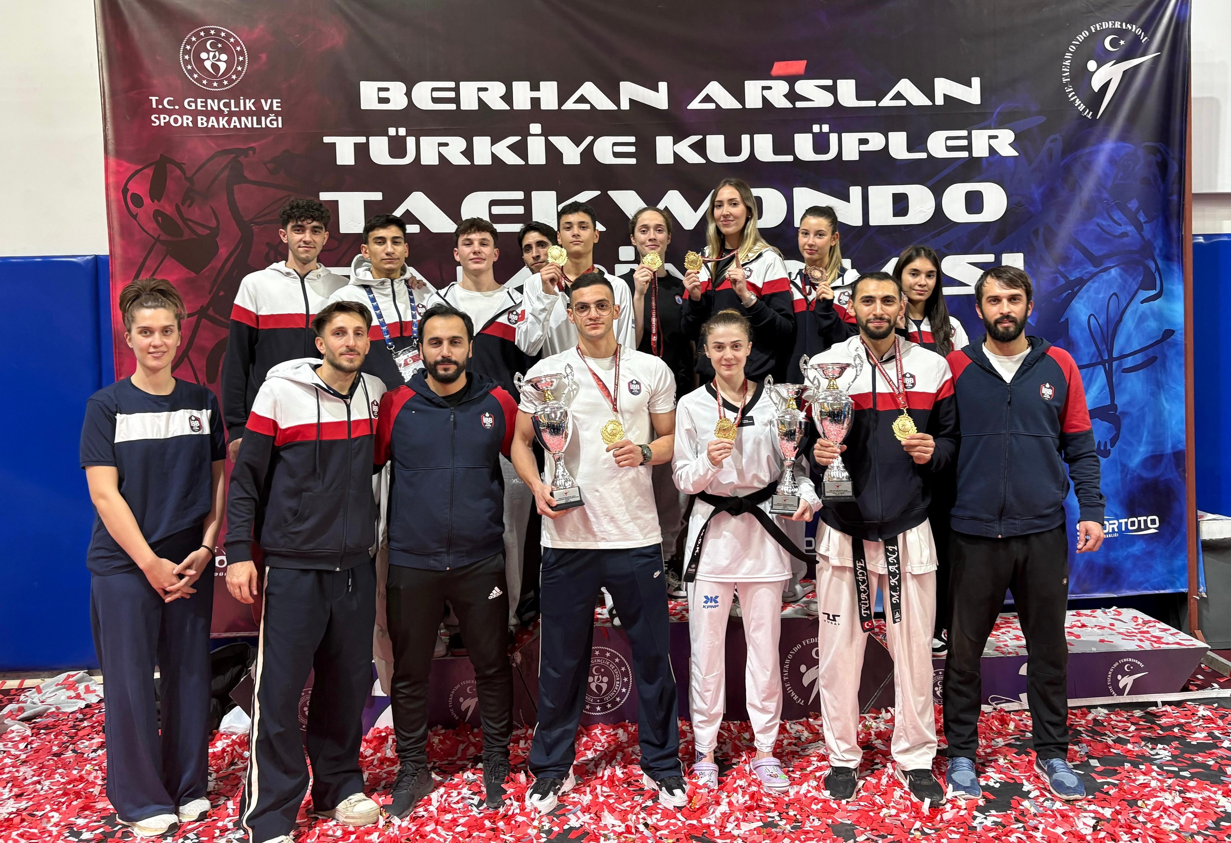 İBB Spor Kulübümüz, Taekwondoda Türkiye Şampiyonu!