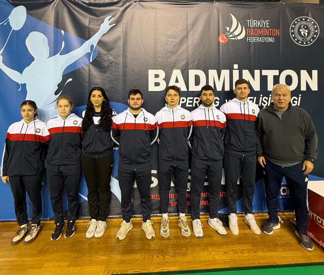 Badmintoncularımızdan ‘Süper’ başlangıç!