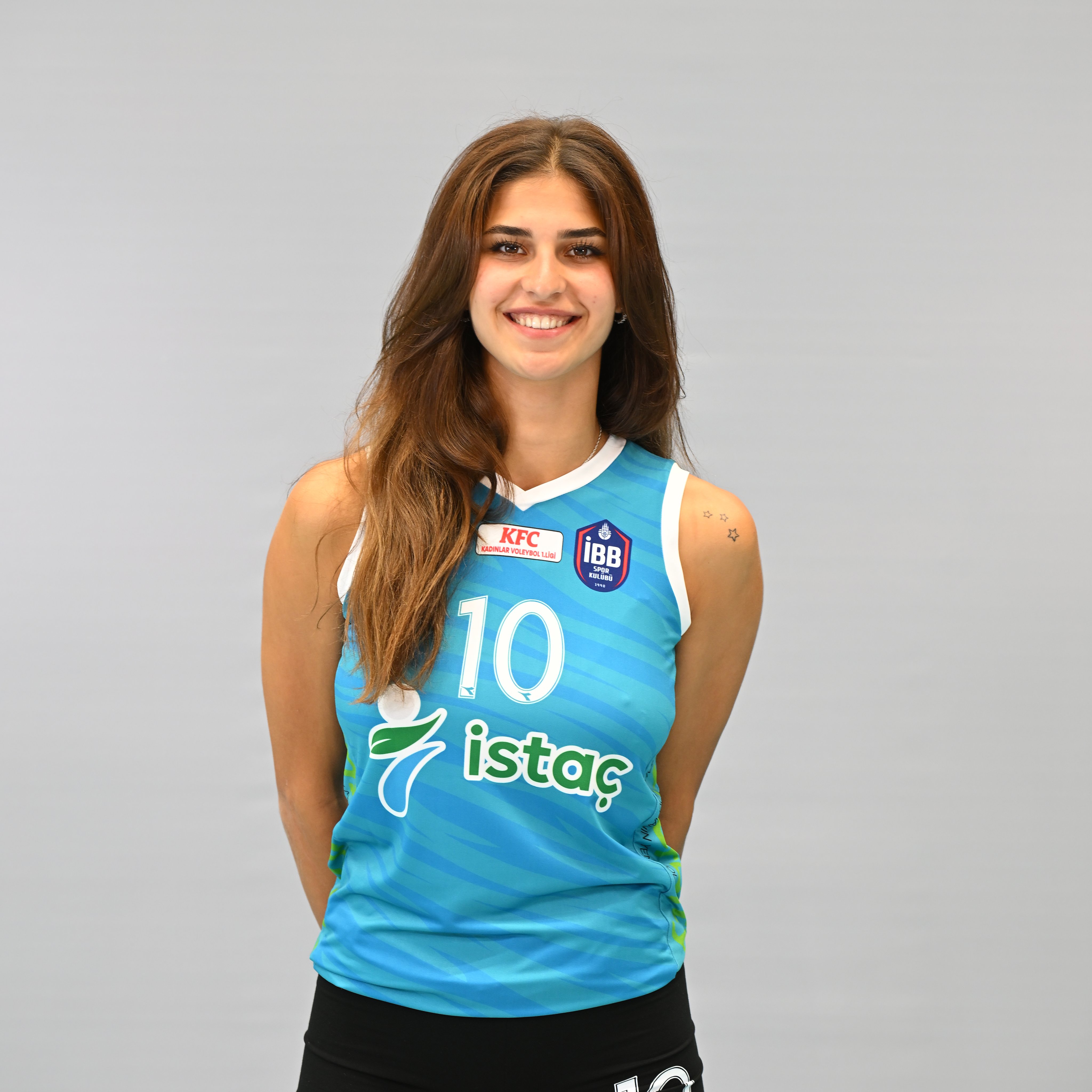 DEFNE ARLIEL