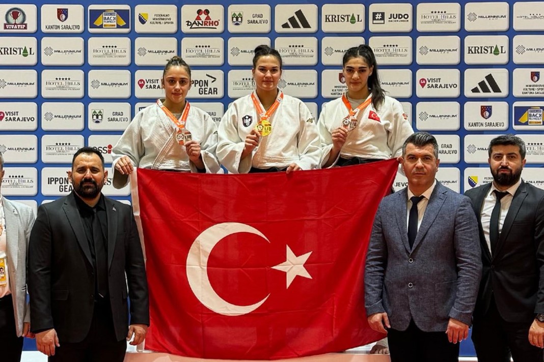 Sporcumuz Tuana Gülenay, Judo Avrupa Kupası'nda şampiyon oldu