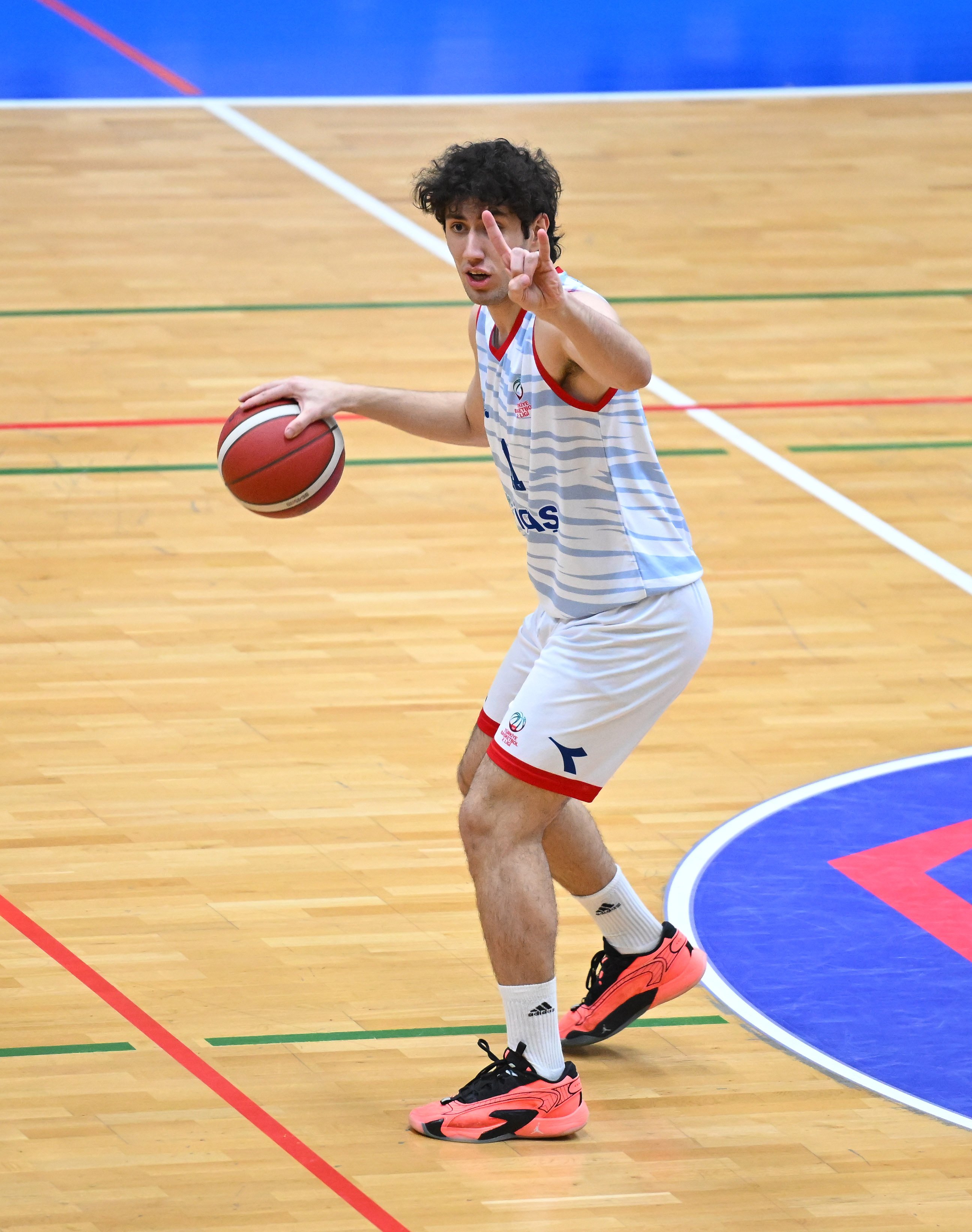 Basketbol | İBB Spor Kulübü - Bornova Belediyesi: 64-61!
