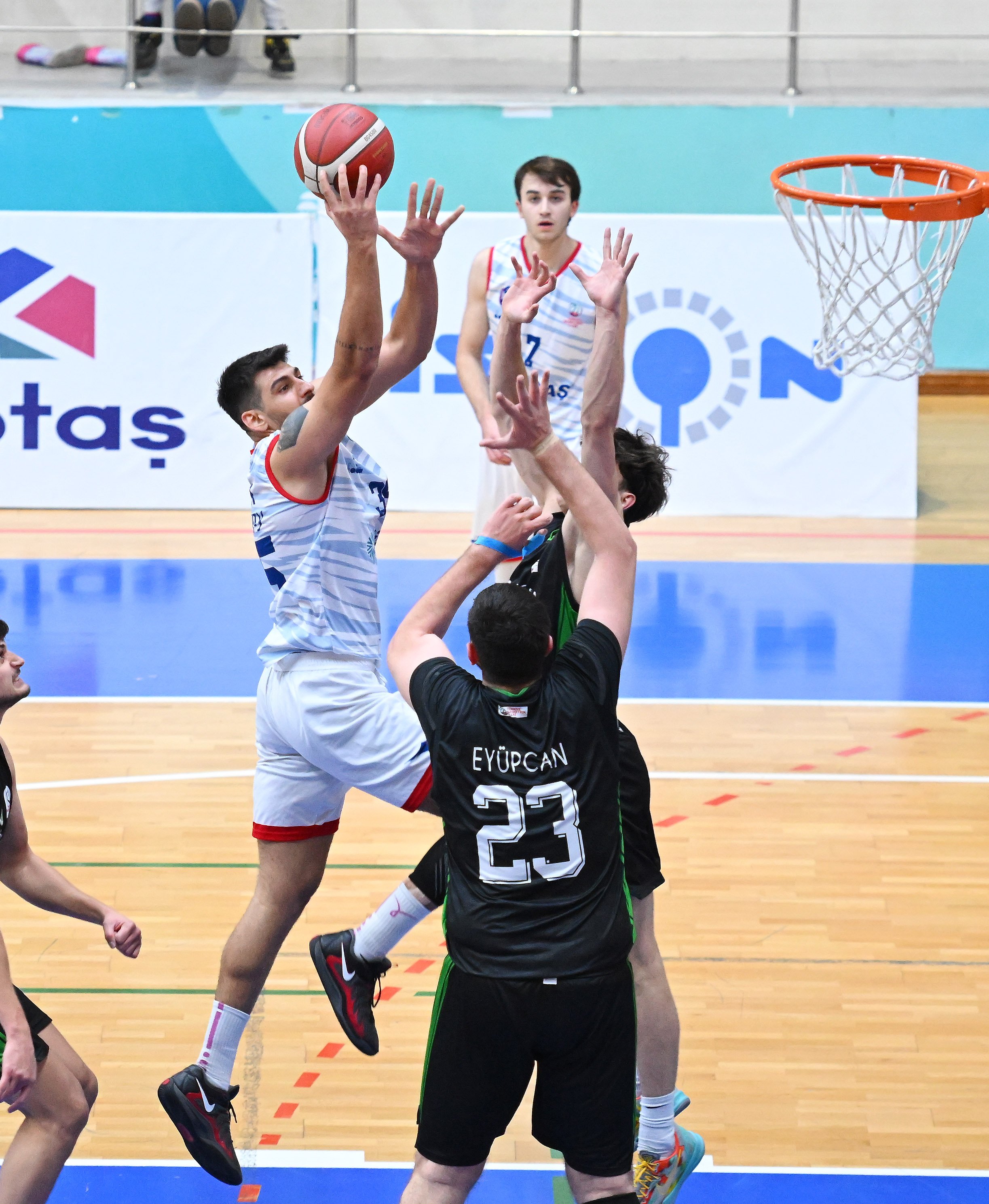 Basketbol | İBB Spor Kulübü - Bornova Belediyesi: 64-61!