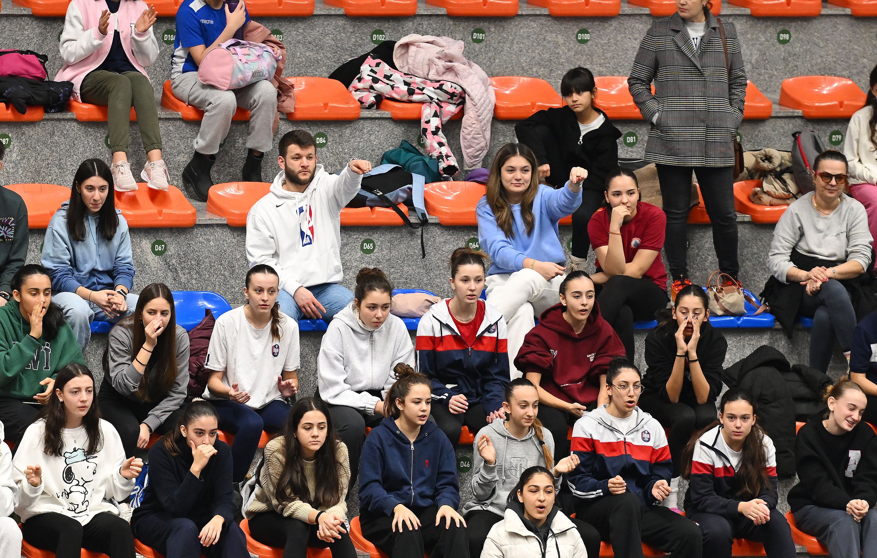 Erkek Voleybol | İBB Spor Kulübü - Bigadiç Bld.: 3-0
