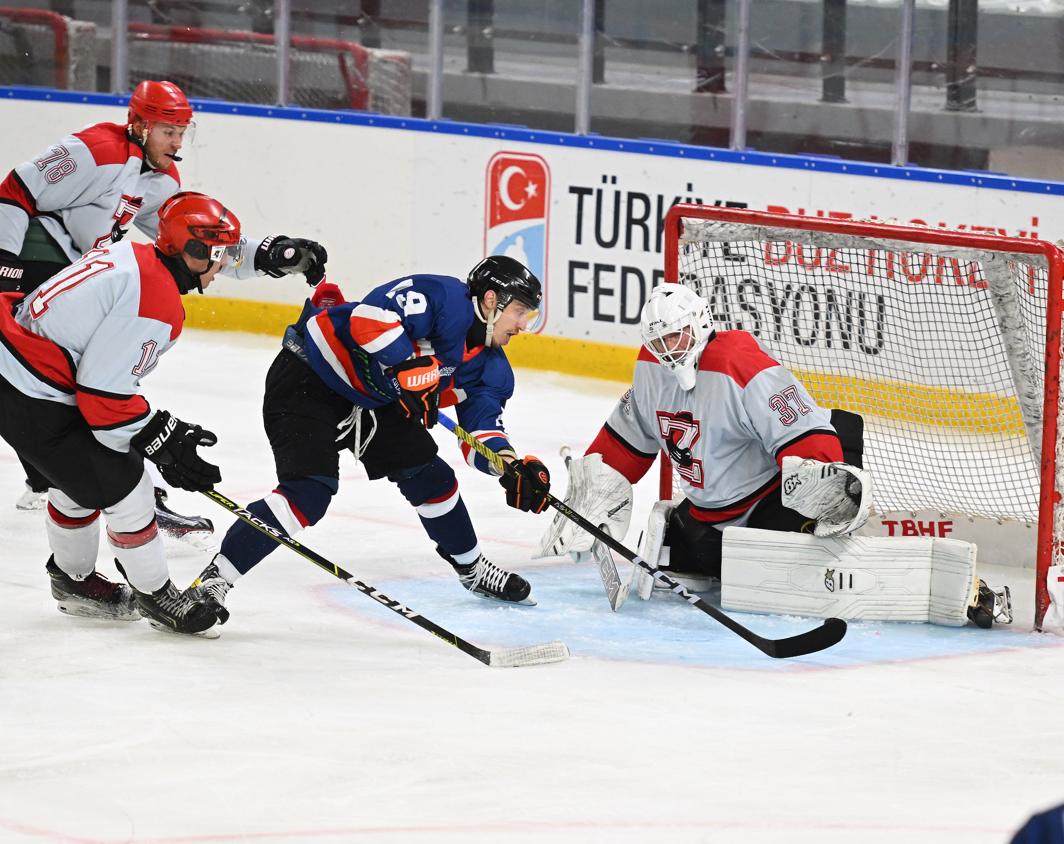 Erkek Buz Hokeyi | Zeytinburnu Bld-İBB Spor Kulübü: 4-7!
