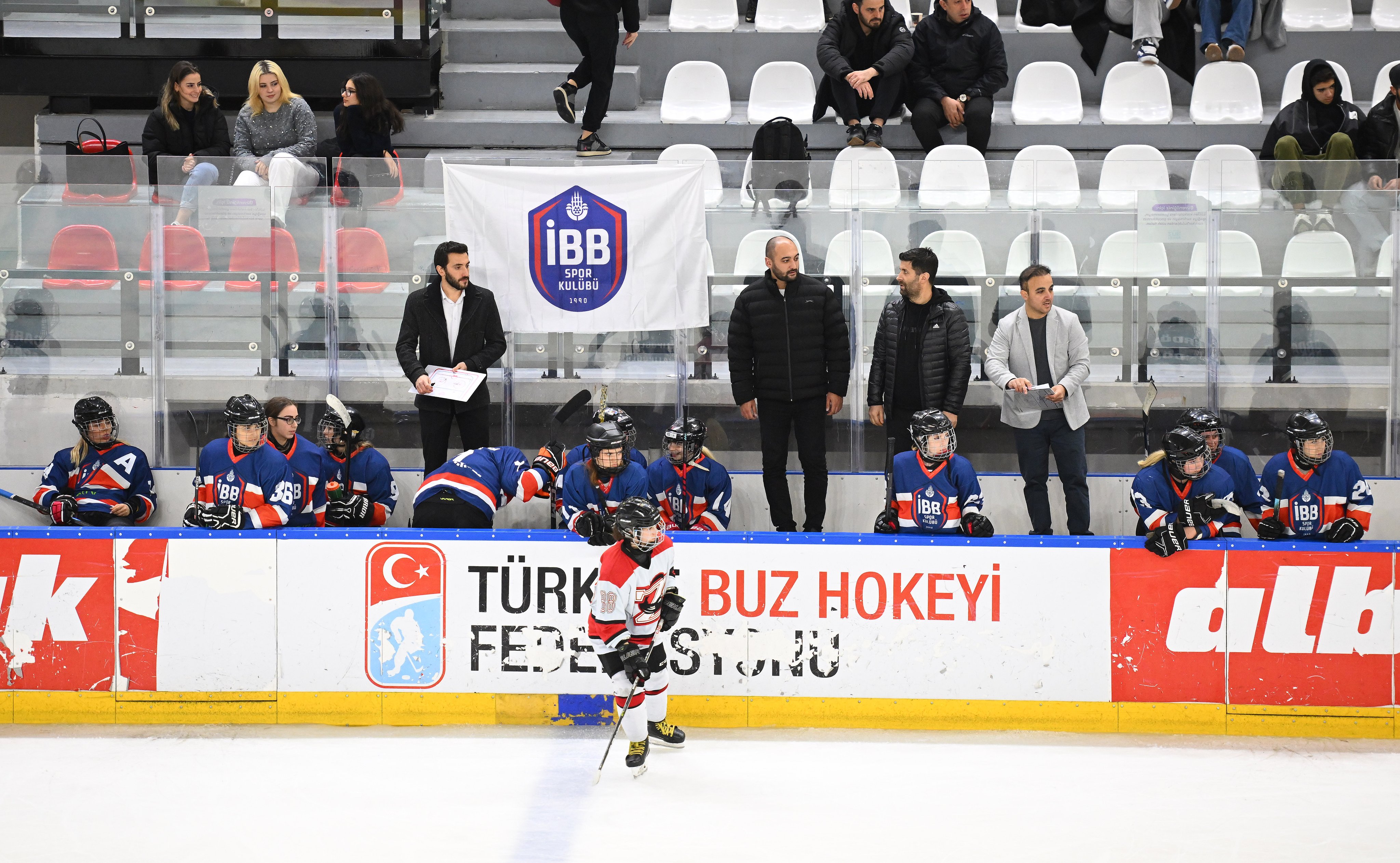 Kadın Buz Hokeyi | Zeytinburnu Bld.- İBB Spor Kulübü: 2-11